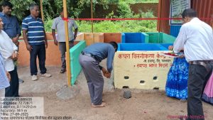 घोलवड ग्रामपंचायतीत कचरा संकलन व विलिनीकरण केंद्राचे उद्‌घाटन